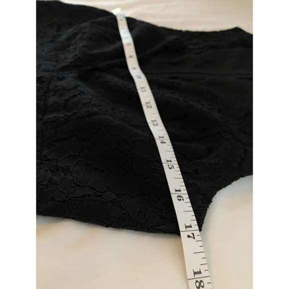 Lulus Women's Sleeveless Lace Plunge Neckline Dress M Black LBD Cocktail Party - Picture 7 of 9